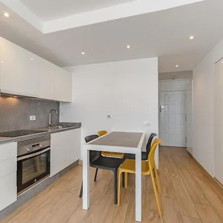 92b Playa Honda, Terrace In Americas Appartement